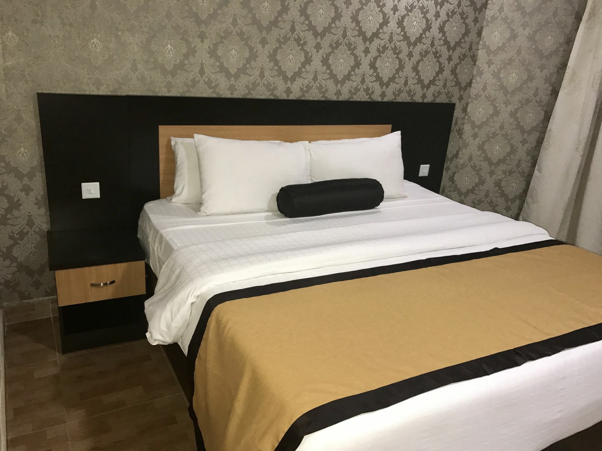 Msquare Hotel Gra อีเคจา ภายนอก รูปภาพ